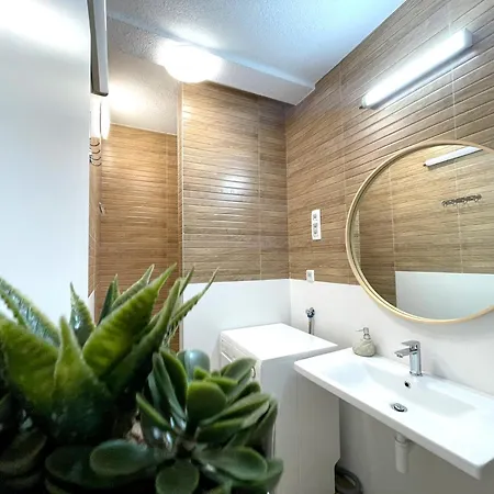 Apartment Roma *
