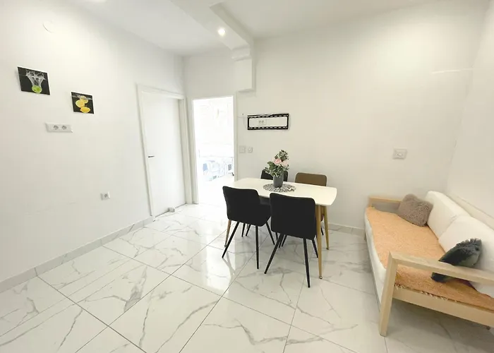 Roma Apartment *