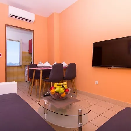 Roma Apartman *