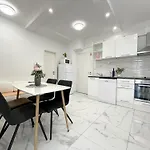 Roma Apartment